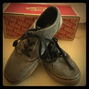 Youth Size 6 Washed Canvas Vans